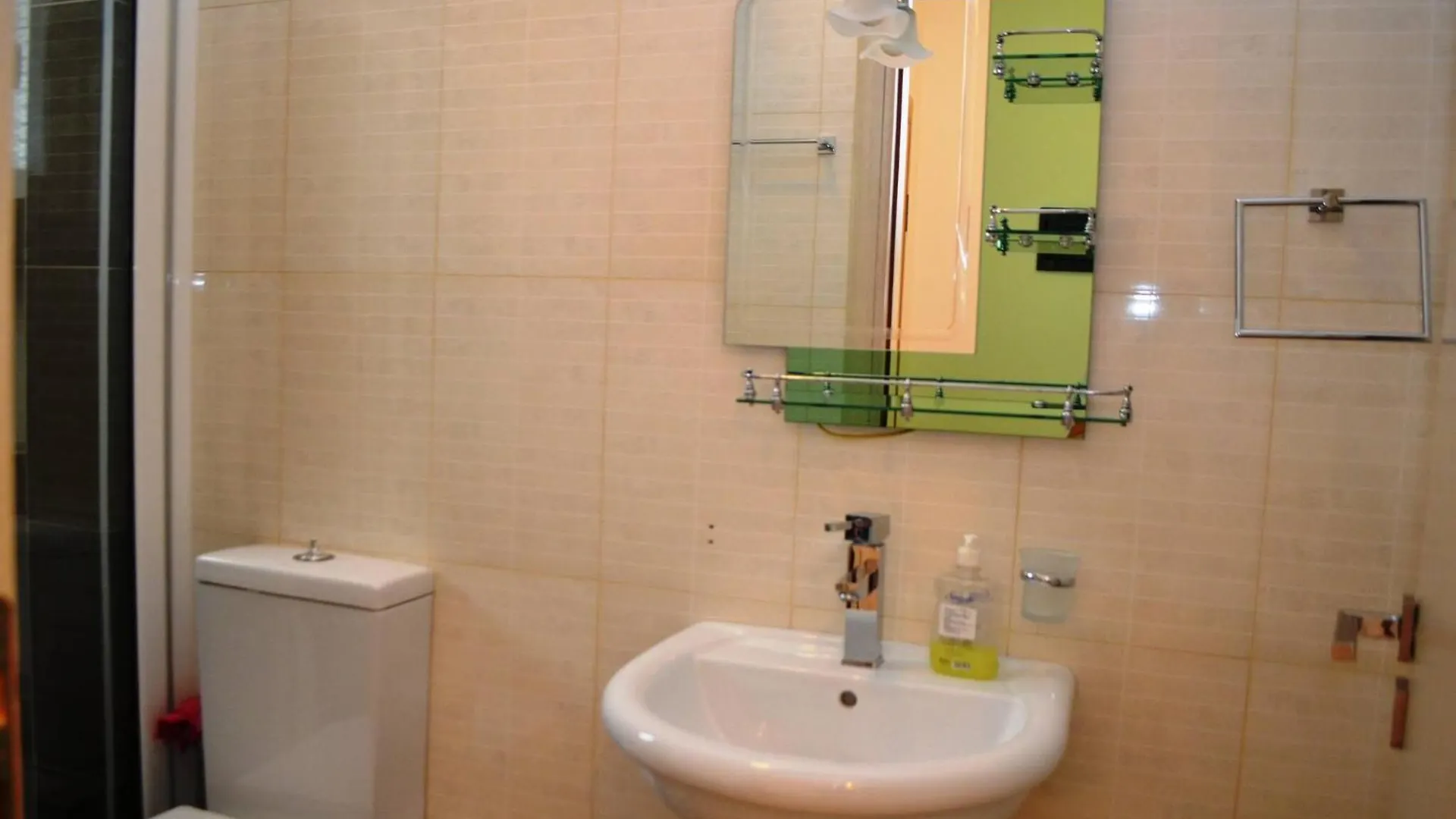Beach Front Apartment In Saranda - 269 アルバニア